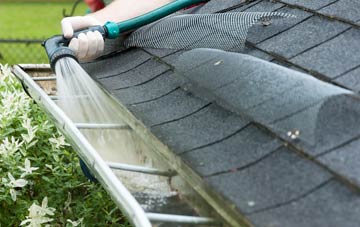 Wash gutter cleaning costs